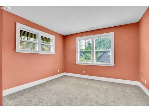 10441 SW Windwood Way Portland OR 97225