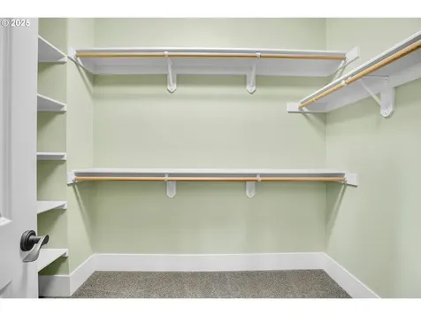 10441 SW Windwood Way Portland OR 97225