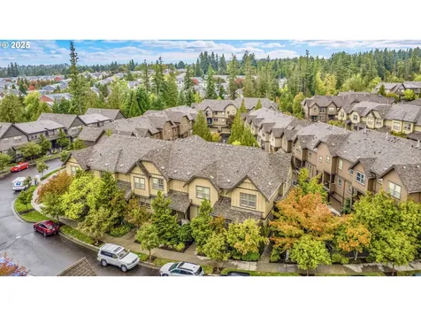 10441 SW Windwood Way Portland OR 97225
