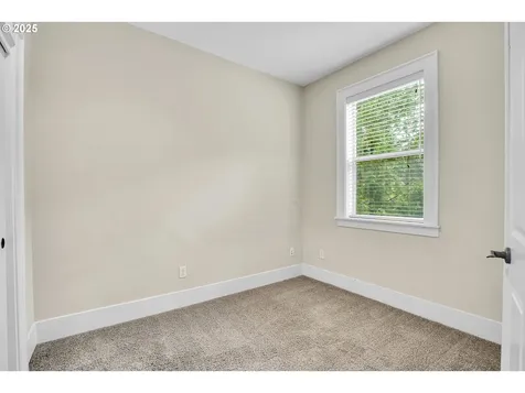 10441 SW Windwood Way Portland OR 97225
