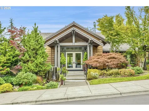10441 SW Windwood Way Portland OR 97225