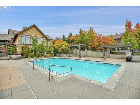 10441 SW Windwood Way Portland OR 97225