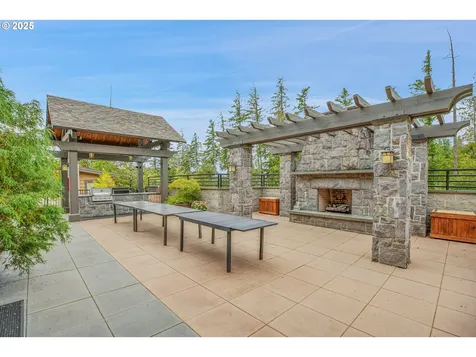 10441 SW Windwood Way Portland OR 97225