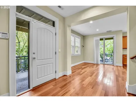 10441 SW Windwood Way Portland OR 97225