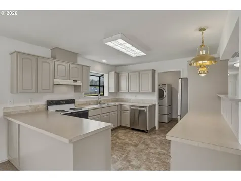 13000 NE 66th Avenue Vancouver WA 98686