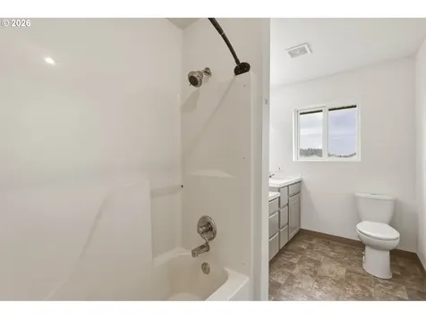 13000 NE 66th Avenue Vancouver WA 98686