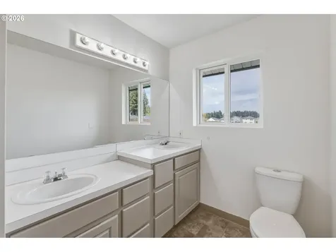 13000 NE 66th Avenue Vancouver WA 98686