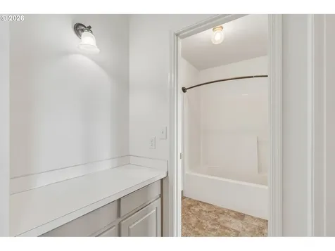 13000 NE 66th Avenue Vancouver WA 98686