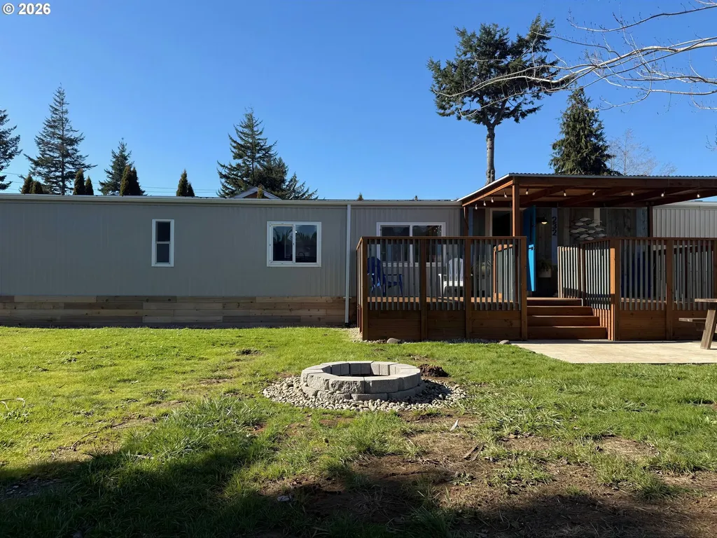 232 NE Ohio Avenue Bandon OR 97411