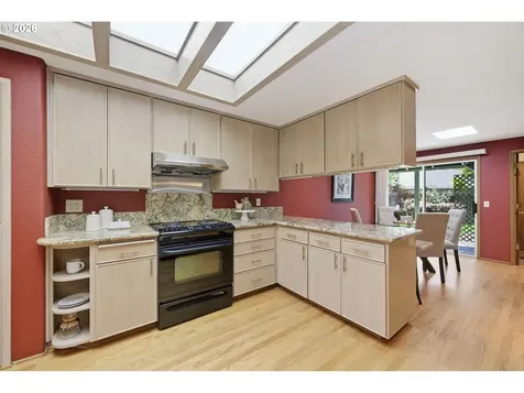 880 Spyglass Drive Eugene OR 97401
