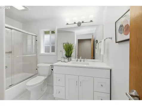 880 Spyglass Drive Eugene OR 97401