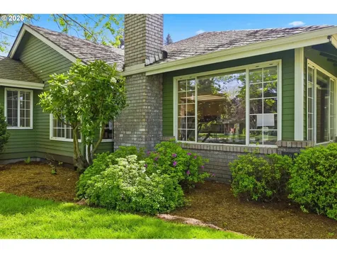 880 Spyglass Drive Eugene OR 97401