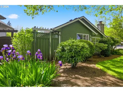 880 Spyglass Drive Eugene OR 97401