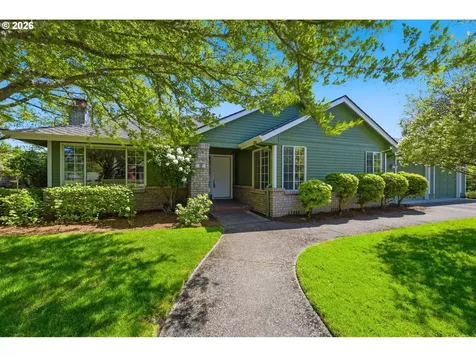 880 Spyglass Drive Eugene OR 97401