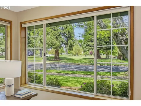880 Spyglass Drive Eugene OR 97401