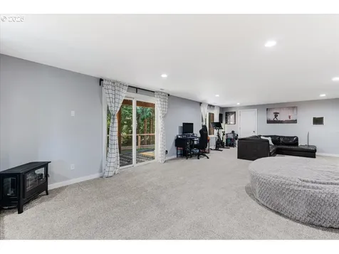 7328 SE 141st Avenue Portland OR 97236