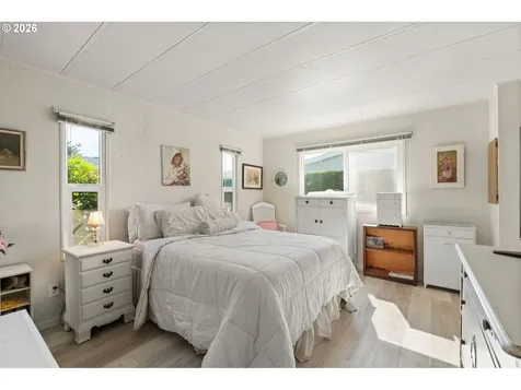 1199 N Terry Street Eugene OR 97402