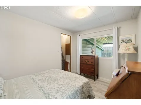 1199 N Terry Street Eugene OR 97402