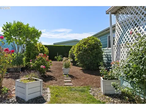 1199 N Terry Street Eugene OR 97402