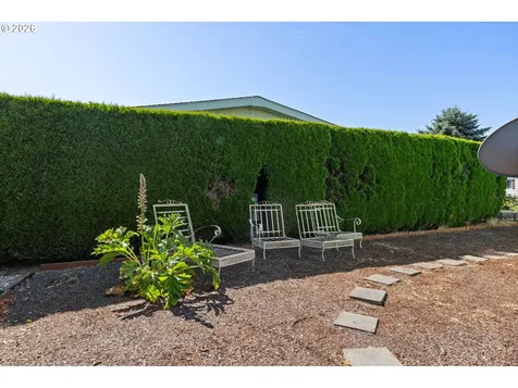 1199 N Terry Street Eugene OR 97402