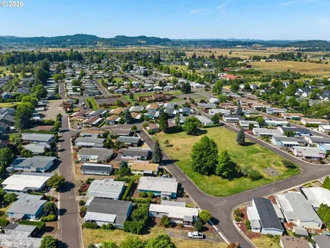 1199 N Terry Street Eugene OR 97402