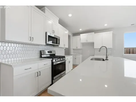 18760 SW Whitehorse Lane Beaverton OR 97007