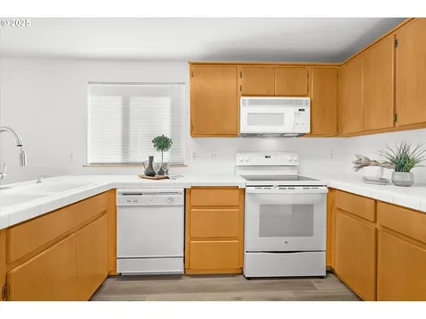 14029 SE Summerfield Loop Happy Valley OR 97086