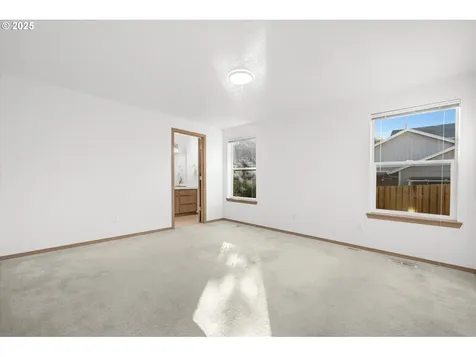 14029 SE Summerfield Loop Happy Valley OR 97086