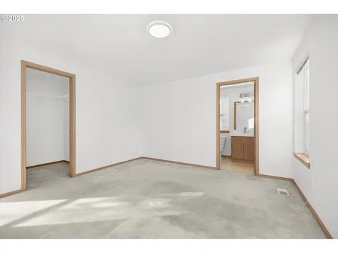 14029 SE Summerfield Loop Happy Valley OR 97086