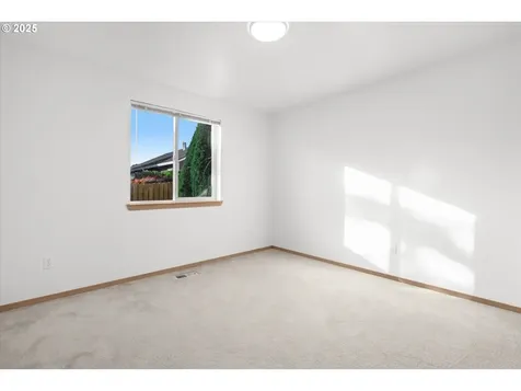 14029 SE Summerfield Loop Happy Valley OR 97086