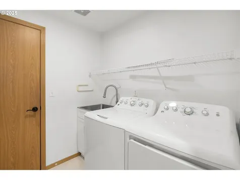14029 SE Summerfield Loop Happy Valley OR 97086