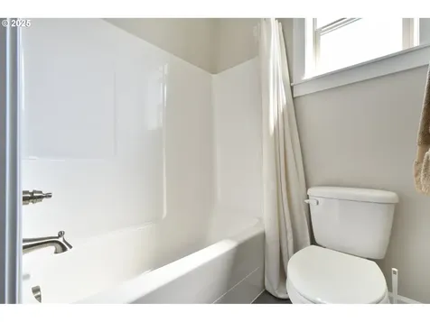 12915 NE 55th Avenue Vancouver WA 98686
