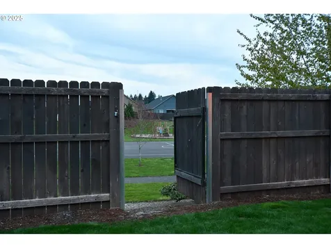 12915 NE 55th Avenue Vancouver WA 98686