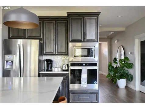 12915 NE 55th Avenue Vancouver WA 98686