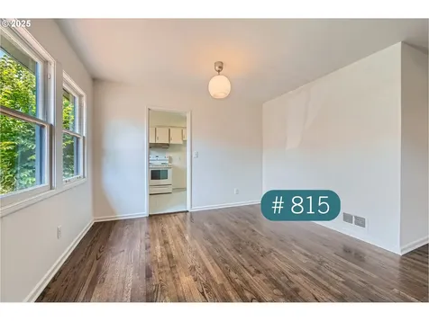 815/821 NE Holman Street Portland OR 97211