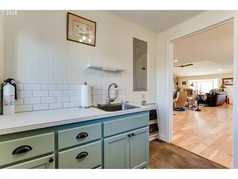 83362 Enterprise Road Creswell OR 97426