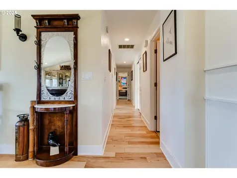 83362 Enterprise Road Creswell OR 97426