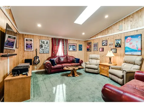 83362 Enterprise Road Creswell OR 97426