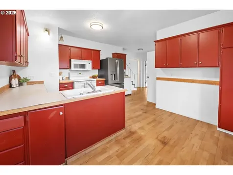 886 Florence Avenue Astoria OR 97103