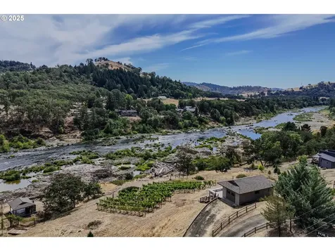14585 North Bank Road Roseburg OR 97470