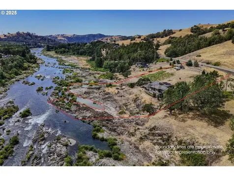 14585 North Bank Road Roseburg OR 97470