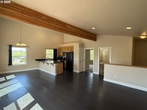 2389 Brooklyn Drive Coos Bay OR 97420