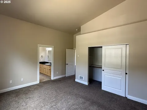2389 Brooklyn Drive Coos Bay OR 97420