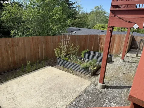 2389 Brooklyn Drive Coos Bay OR 97420