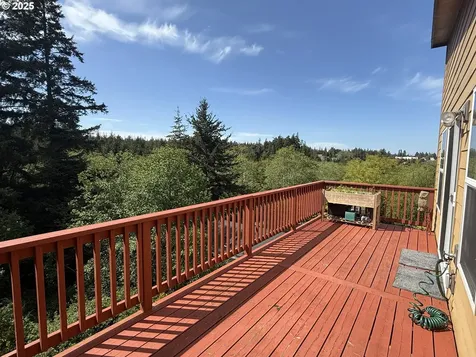 2389 Brooklyn Drive Coos Bay OR 97420