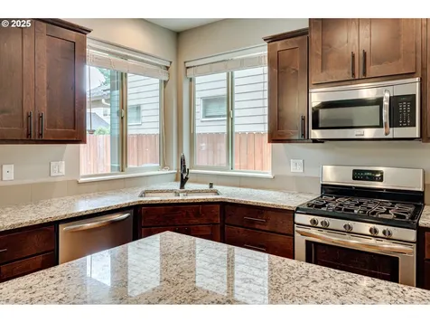 12209 NE 102nd Street Vancouver WA 98682