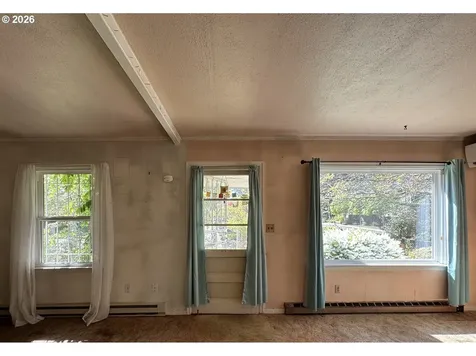 8110 N Dana Avenue Portland OR 97203