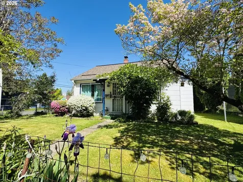 8110 N Dana Avenue Portland OR 97203