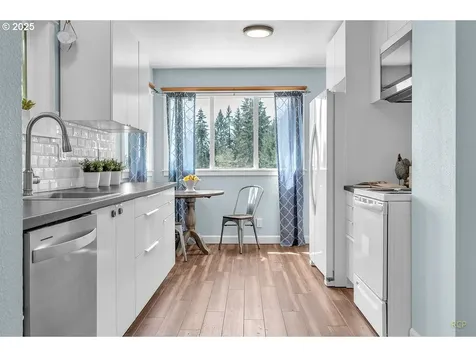 34452 Pittsburg Road St. Helens OR 97051