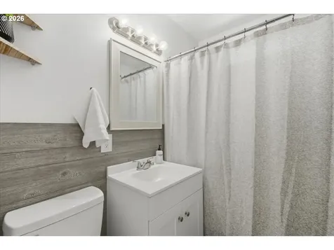 3042 Field Street Longview WA 98632